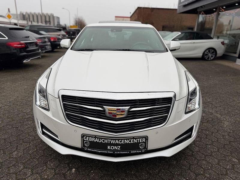 Gebraucht Cadillac ATS 276 PS (202 kW) 2015 Weiß Limousine