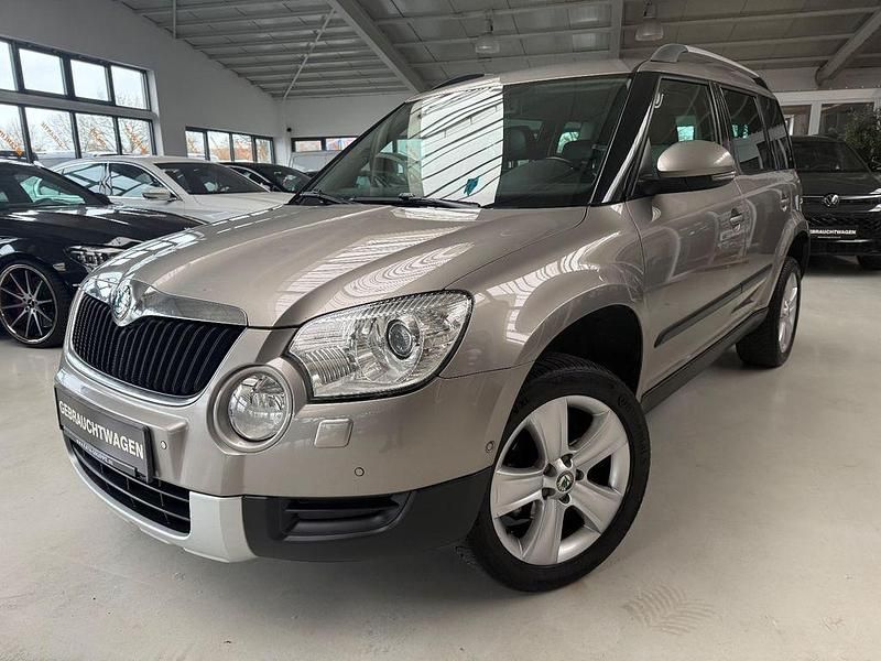 Beige Gebraucht 2013 Skoda Yeti Plus Edition SUV | 8.985 € (Etwas zu teuer) - Bild 1/4