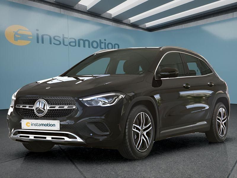 Schwarz Gebraucht 2020 Mercedes GLA250 SUV | 34.699 € (Etwas zu teuer) - Bild 1/4