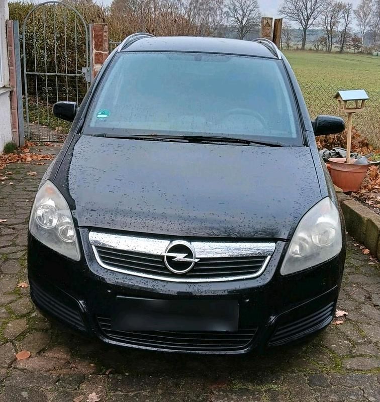 Schwarz Gebraucht 2007 Opel Zafira SUV | 950 € (Superpreis) - Bild 1/1