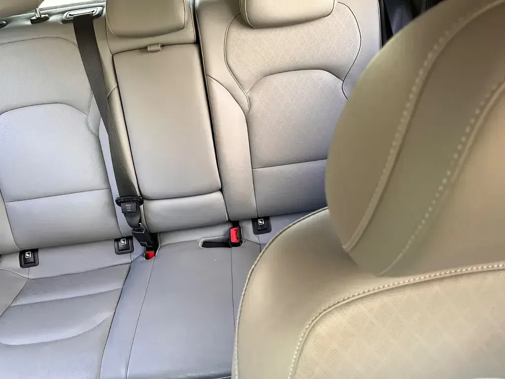 Gebraucht Hyundai i30 Premium 110 PS (80 kW) 2017 Weiß Limousine