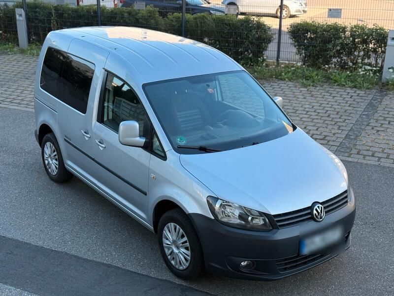 Silber Gebraucht 2011 VW Caddy Van / Kleinbus | 8.500 € (Teuer) - Bild 1/4