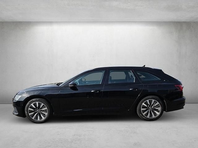 Gebraucht Audi A6 Ambiente 299 PS (219 kW) 2022 Schwarz Kombi