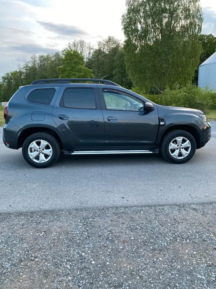 Second-hand Dacia Duster 115 CP (84 kW) 2019 Gri SUV