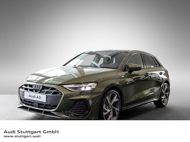 Distriktgrün metallic Gebraucht 2025 Audi A3 S-Line | 56.140 € - Bild 1/4