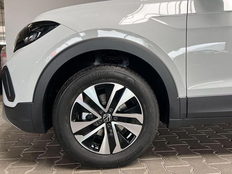 Gebraucht VW T-Cross 95 PS (69 kW) 2025 Pure white SUV