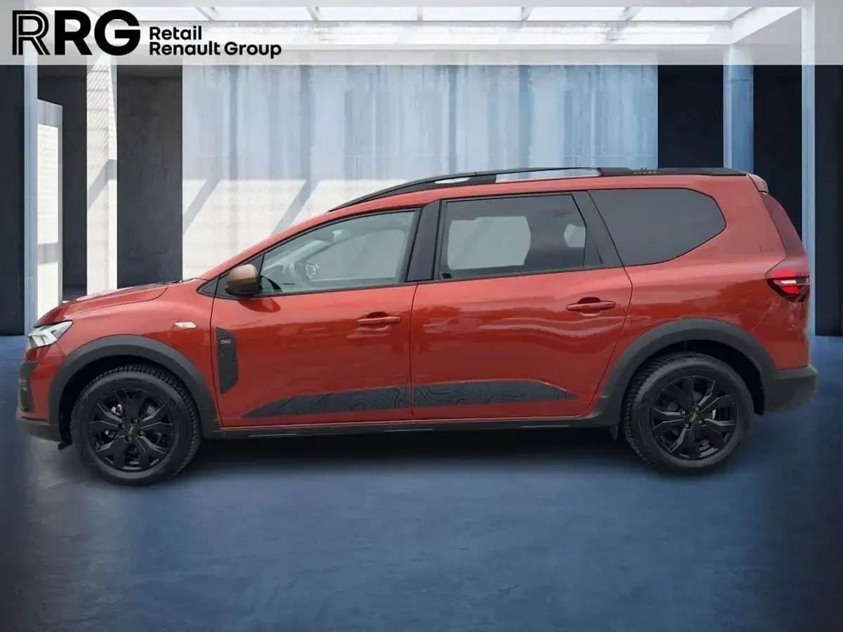 Usata Dacia Jogger Extreme 139 CV (102 kW) 2024 Marrone Monovolume