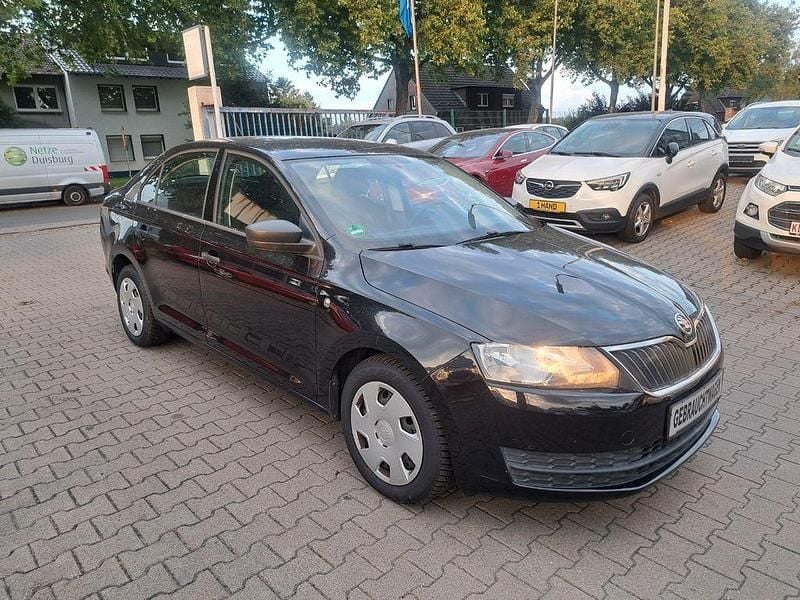 Schwarz Gebraucht 2013 Skoda Rapid Active Limousine | 5.200 € (Guter Preis) - Bild 1/4