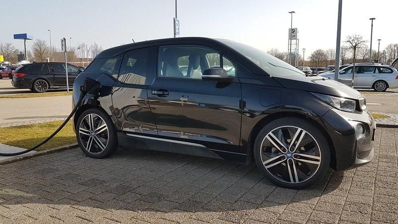 Gebraucht BMW i3 170 PS (125 kW) 2015 Schwarz Kleinwagen