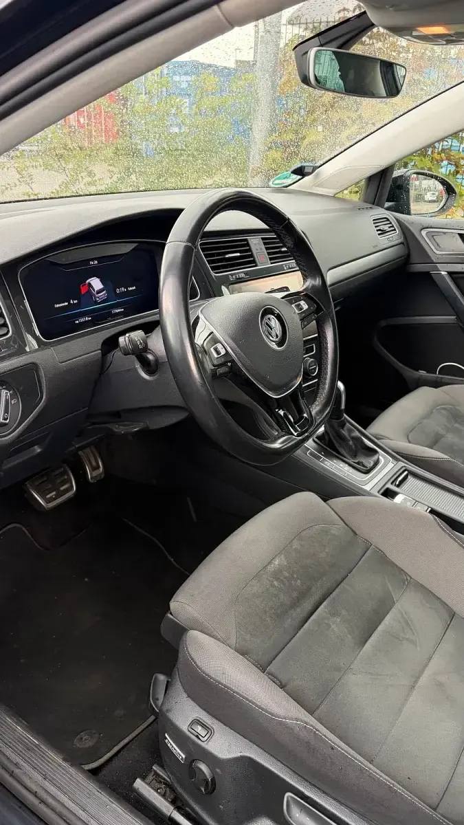 Gebraucht VW Golf VII 150 PS (110 kW) 2019 Schwarz Kombi