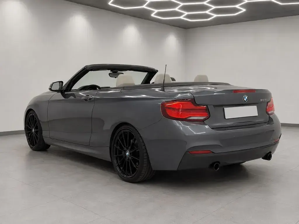 Gebraucht BMW M235 Performance 326 PS (239 kW) 2015 Grau Cabrio