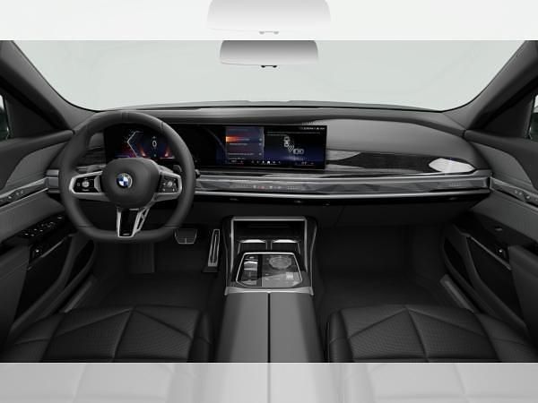 Neu BMW 740 Comfort Edition 299 PS (219 kW) 2026 Schwarz (saphirschwarz metallic) Limousine