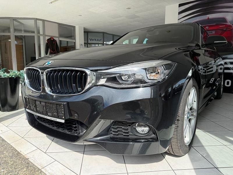 Schwarz Gebraucht 2017 BMW 318 Gran Turismo M Sport Limousine | 14.900 € (Guter Preis) - Bild 1/4