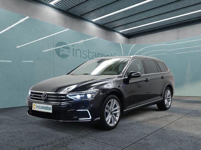 Gebraucht VW Passat GTE 218 PS (160 kW) 2023 Schwarz Kombi