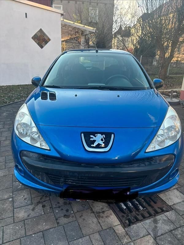 Blau Gebraucht 2009 Peugeot 206 Kleinwagen | 2.899 € - Bild 1/4