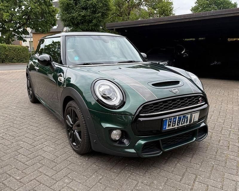 Grün Gebraucht 2018 Mini John Cooper Works Kleinwagen | 17.400 € (Superpreis) - Bild 1/2