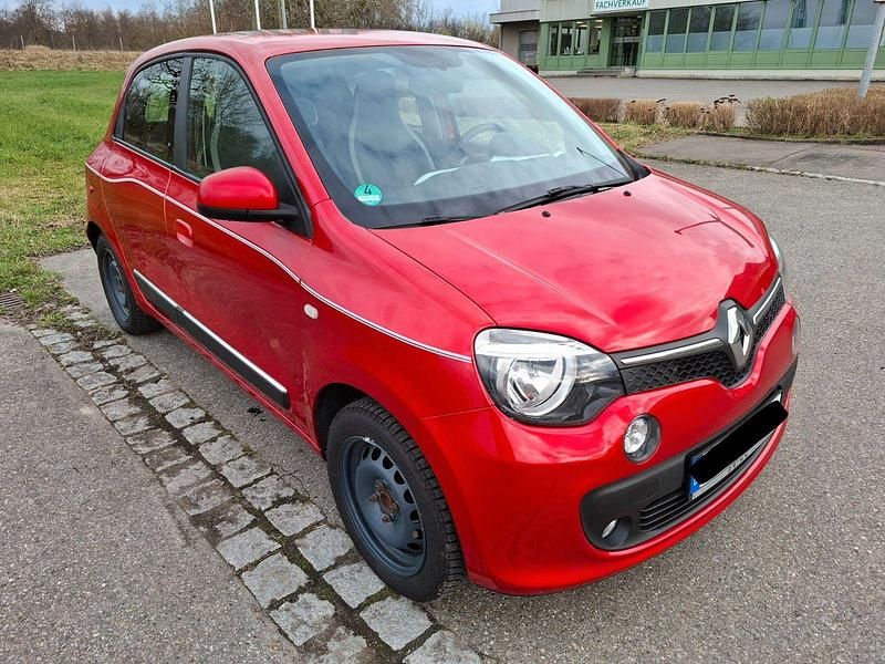 Gebraucht Renault Twingo Intens 90 PS (66 kW) 2015 Rot Kleinwagen