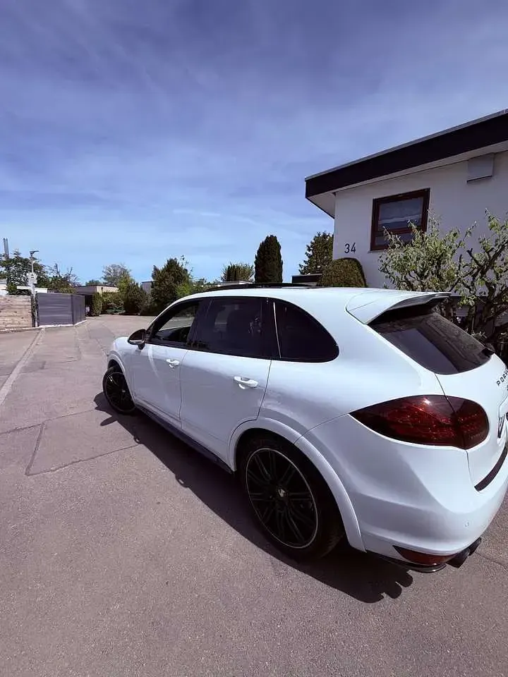 Gebraucht Porsche Cayenne GTS 420 PS (308 kW) 2012 SUV