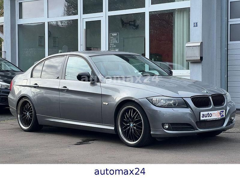 Gebraucht BMW 320 Comfort Edition 170 PS (125 kW) 2009 Grau Limousine