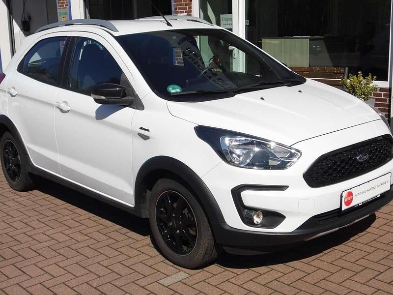 Gebraucht Ford Ka Active 86 PS (63 kW) 2019 Oxford white Limousine