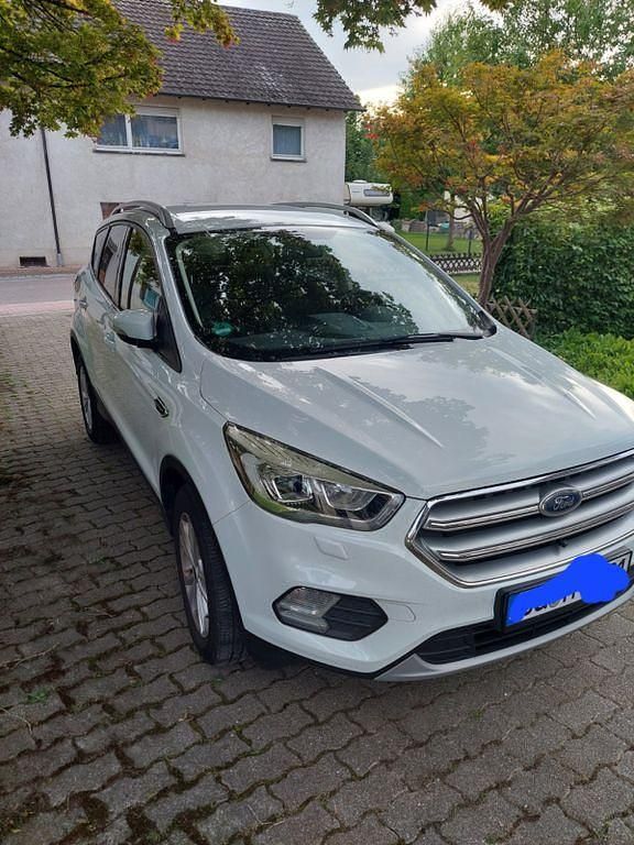 Gebraucht Ford Kuga Cool & Connect 120 PS (88 kW) 2018 Weiß SUV