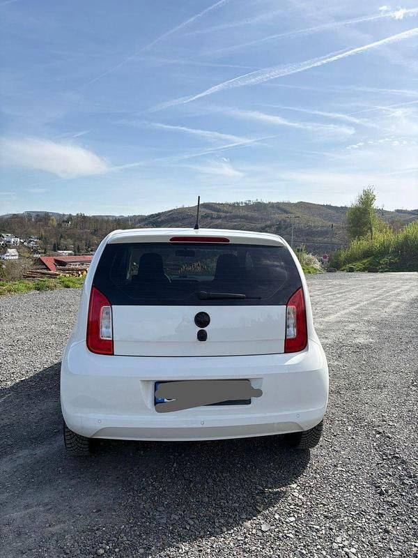 Gebraucht Skoda Citigo Cool Edition 60 PS (44 kW) 2016 Weiß Kleinwagen