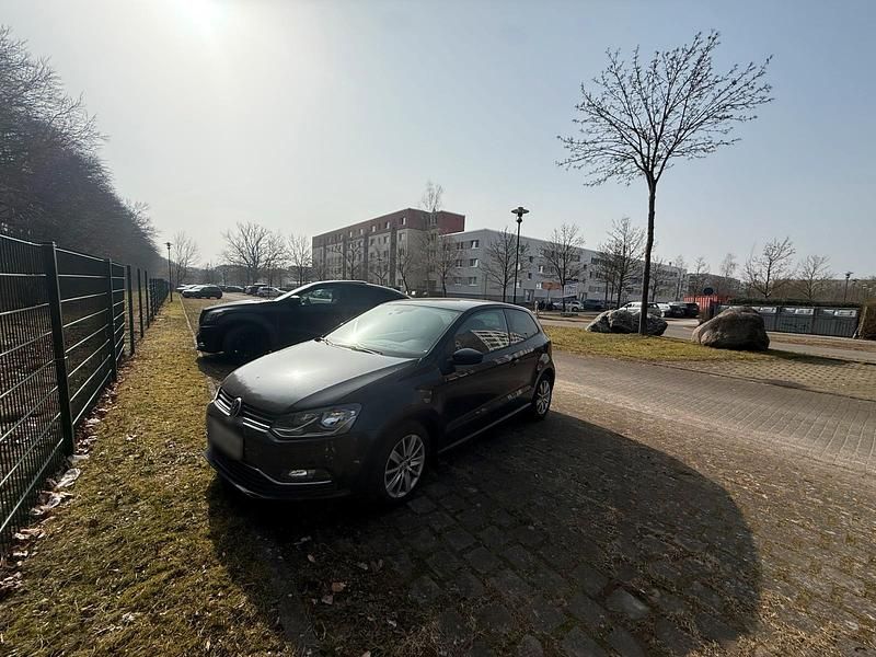 Gebraucht VW Polo 2014 Schwarz Kleinwagen