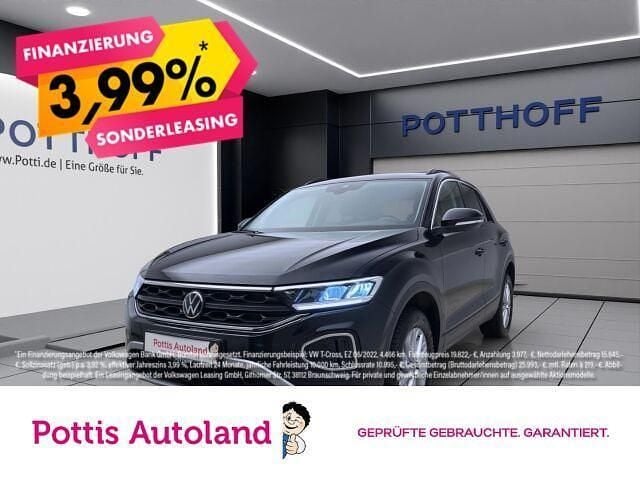 Schwarz Gebraucht 2024 VW T-Roc Life SUV | 21.977 € (Guter Preis) - Bild 1/4