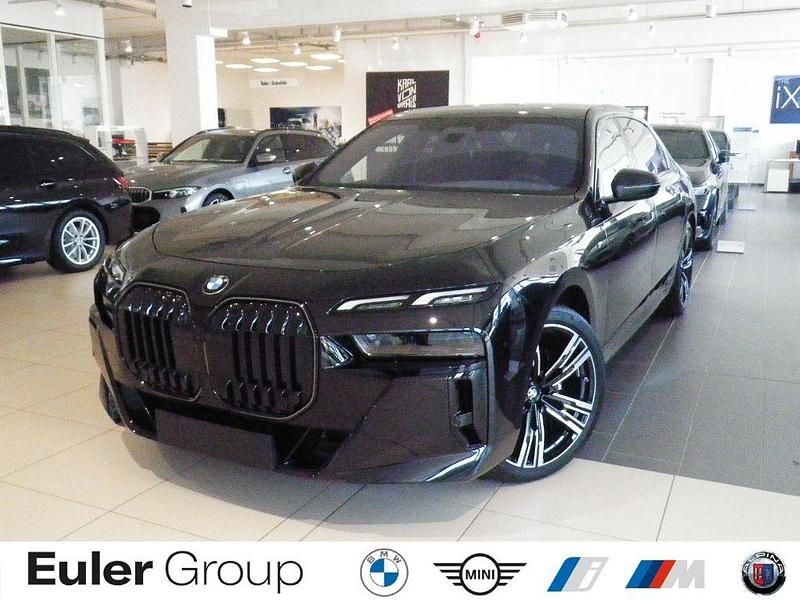 Schwarz Gebraucht 2025 BMW 740 Sport Line Limousine | 131.399 € - Bild 1/4