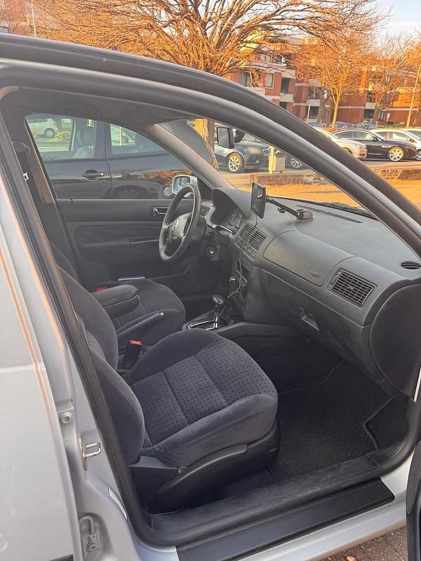 Gebraucht VW Golf III 75 PS (55 kW) 1998 Grau Limousine