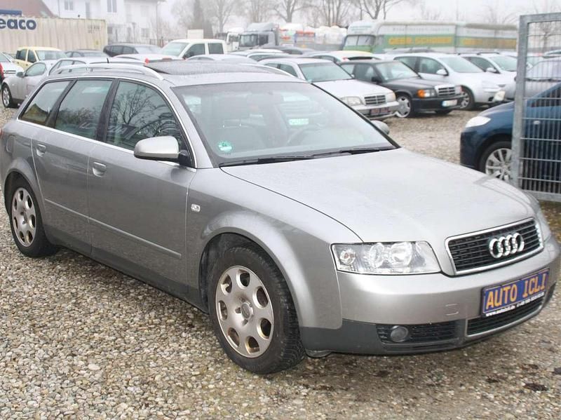 Gebraucht Audi A4 170 PS (125 kW) 2001 Atlasgrau Kombi
