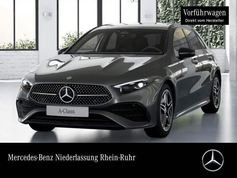 Mountain grau Gebraucht 2025 Mercedes A250 AMG Limousine | 47.990 € - Bild 1/4