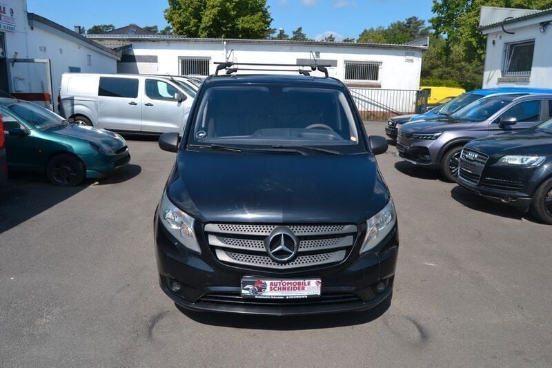 Schwarz Gebraucht 2016 Mercedes Vito Van / Kleinbus | 5.650 € (Superpreis) - Bild 1/4