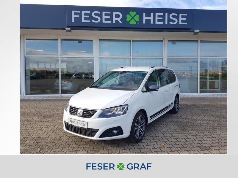 Weiß Gebraucht 2020 Seat Alhambra XCELLENCE Van / Kleinbus | 24.450 € (Superpreis) - Bild 1/4