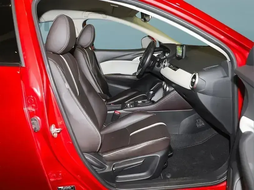 Używany Mazda CX-3 121 KM (88 kW) 2019 Czerwony SUV