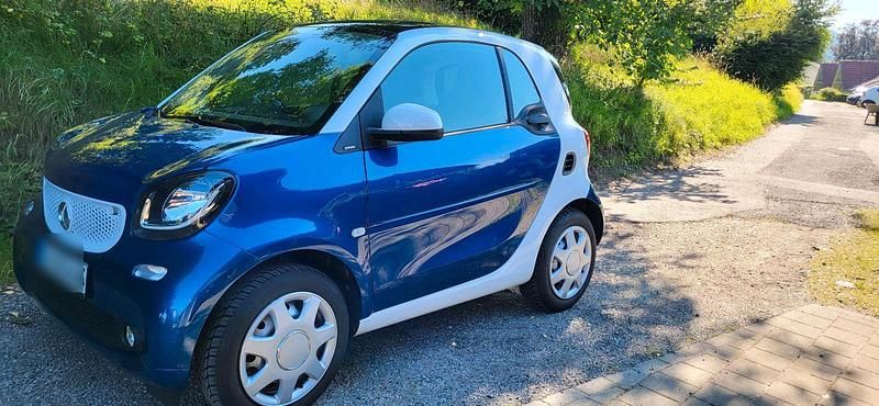 Gebraucht Smart ForTwo Coupé Passion 71 PS (52 kW) 2016 Blau Coupé