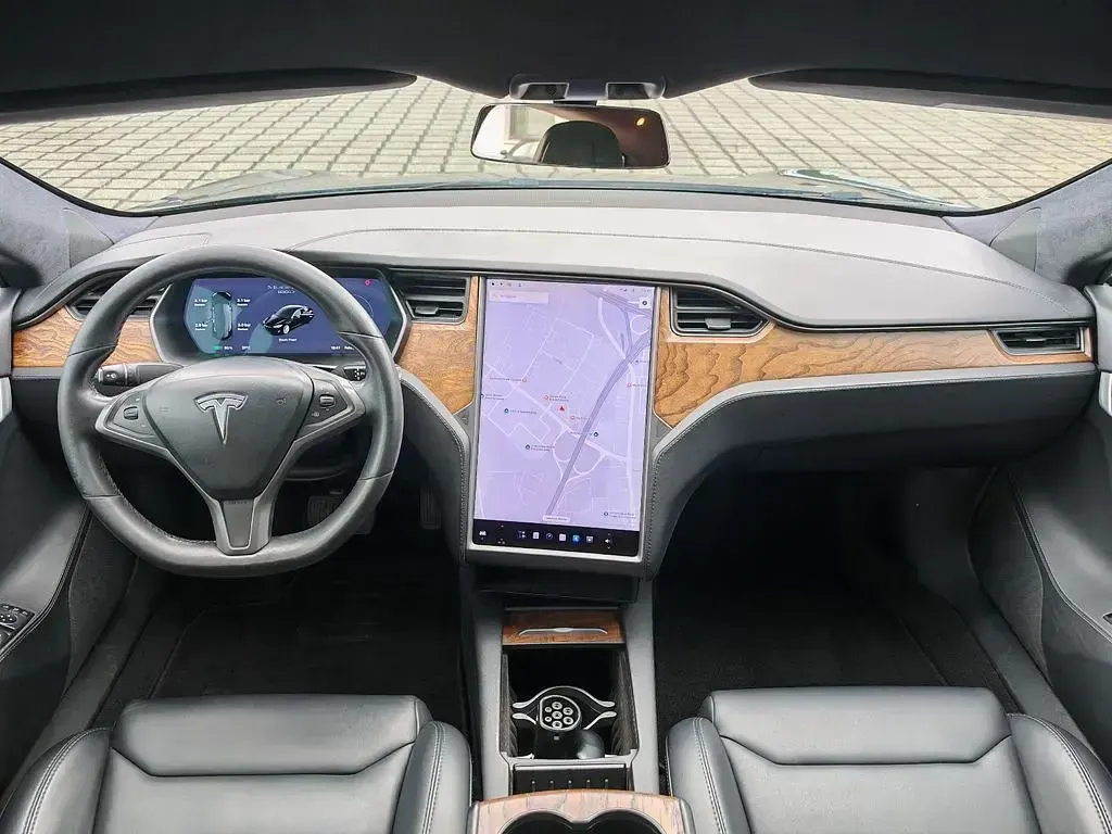 Gebraucht Tesla Model S 386 kW (525 PS) 2019 Schwarz Kleinwagen