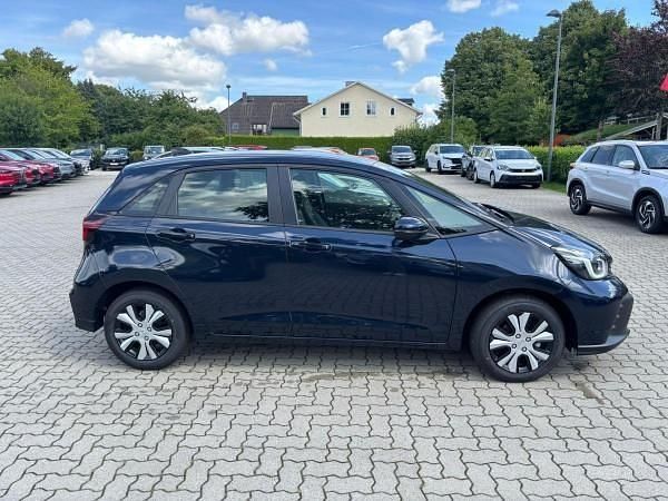 Neu Honda Jazz Elegance 122 PS (89 kW) 2025 Schwarz (midnight blue beam) Kleinwagen
