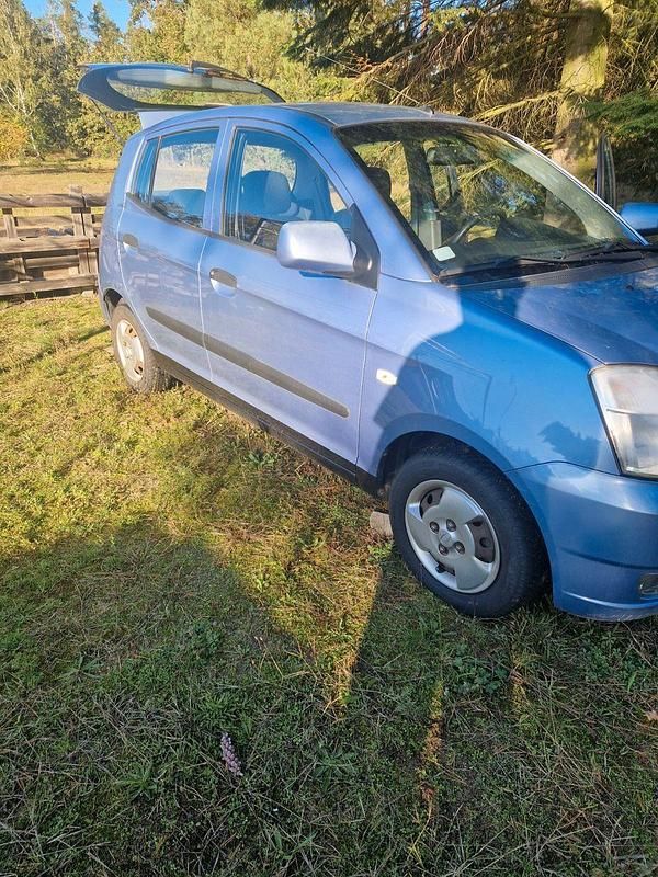 Gebraucht Kia Picanto 65 PS (47 kW) 2006 Blau Kleinwagen