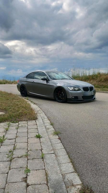 Grau Gebraucht 2008 BMW 335 M Performance Coupé | 13.000 € (Superpreis) - Bild 1/4
