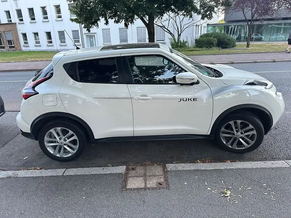 Gebraucht Nissan Juke N-Connecta 116 PS (85 kW) 2016 Weiß SUV