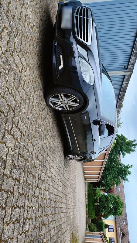 Gebraucht Mercedes E350 234 PS (172 kW) 2009 Schwarz Limousine