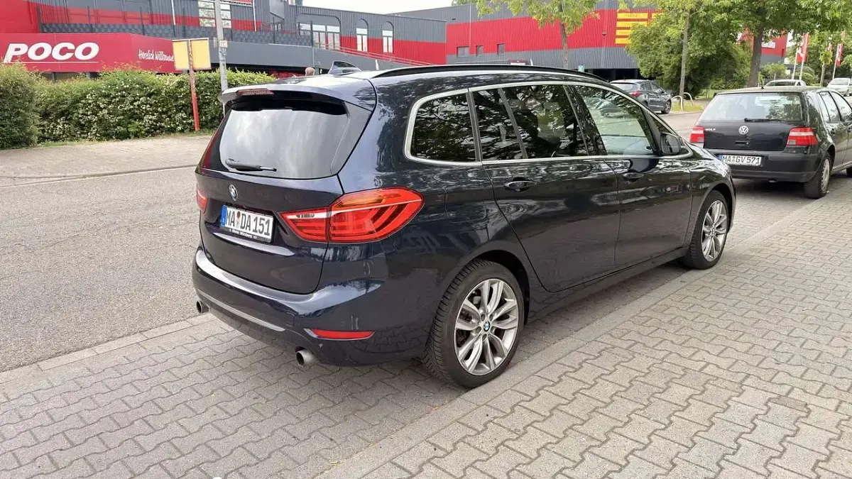Gebraucht BMW 220 Gran Tourer Luxury Line 192 PS (141 kW) 2017 Van / Kleinbus