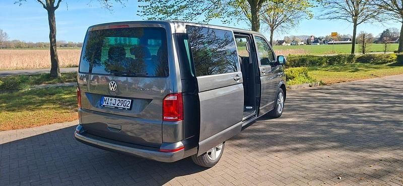 Second-hand VW T6 150 CP (110 kW) 2016 Gri Van