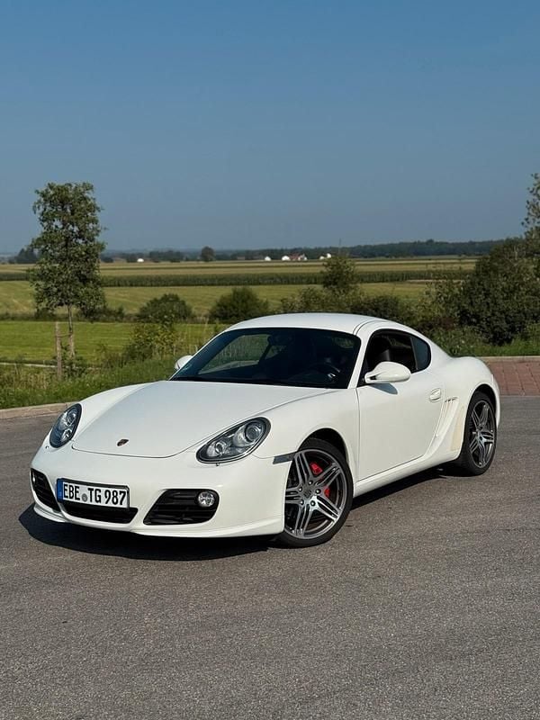 Weiß Gebraucht 2010 Porsche Cayman S Coupé | 40.995 € (Fairer Preis) - Bild 1/4