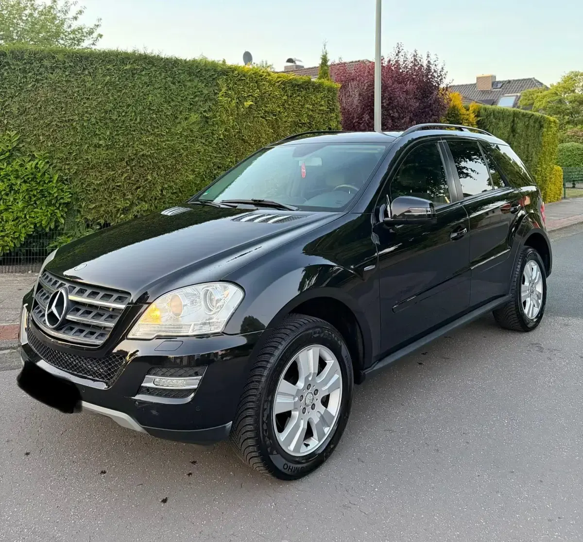 Gebraucht Mercedes ML300 204 PS (150 kW) 2011 Schwarz SUV