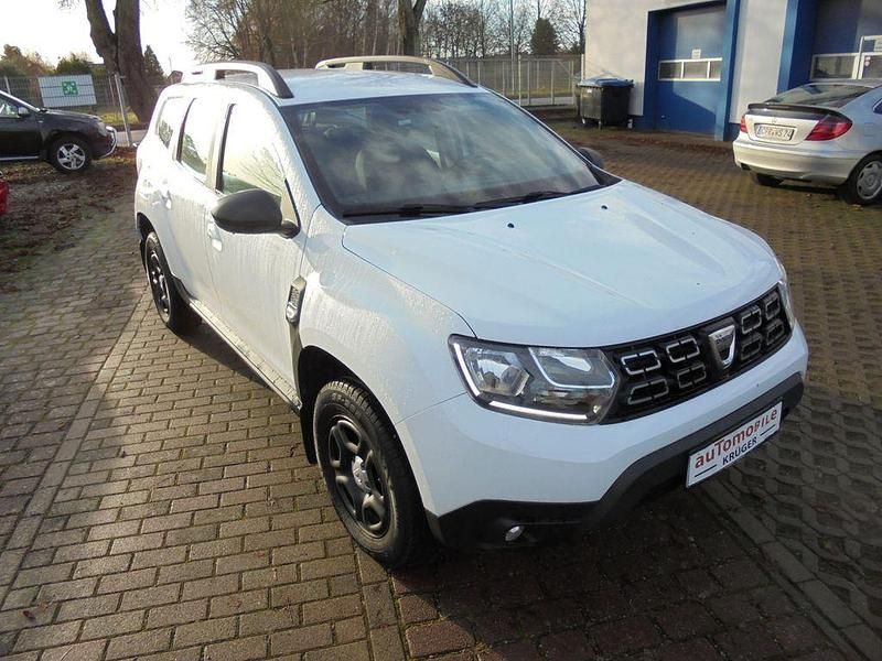 Gebraucht Dacia Duster Comfort 116 PS (85 kW) 2019 Weiß SUV