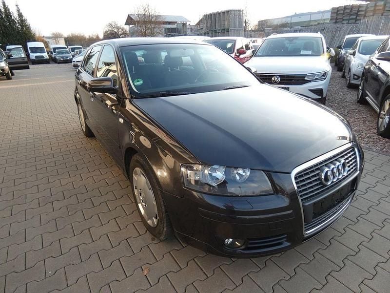 Używany Audi A3 Ambition 140 KM (102 kW) 2004 Szary Hatchback