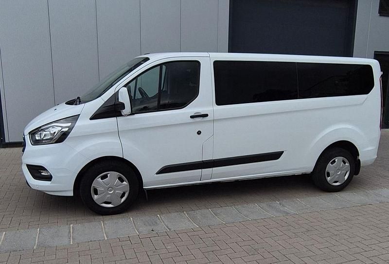 Gebraucht Ford Transit Custom 131 PS (96 kW) 2019 Weiß Van / Kleinbus