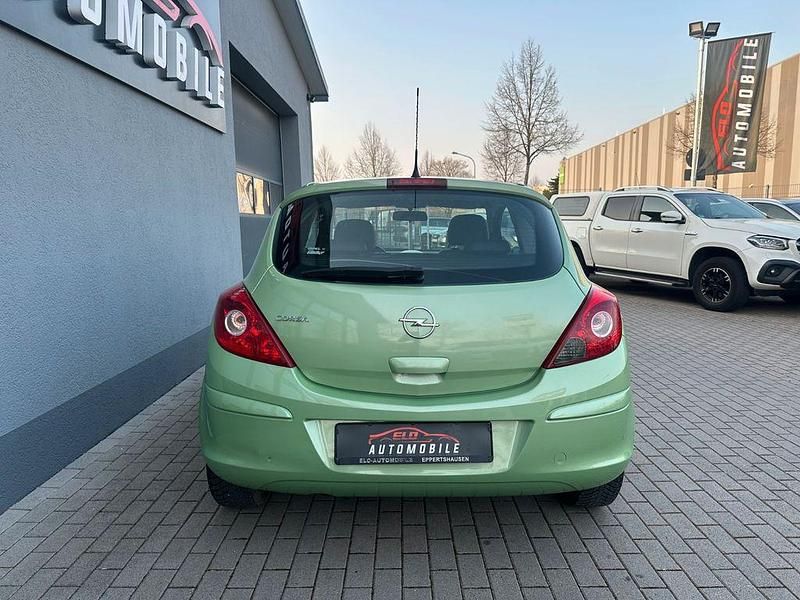 Gebraucht Opel Corsa Innovation 80 PS (58 kW) 2009 Grün Kleinwagen